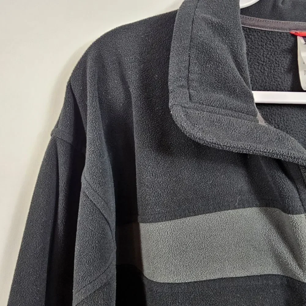 The North Face TKA 100 Quarter Zip Pullover In Black And Gray - Size XL